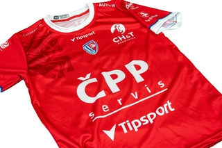 Replika dresu FK Pardubice